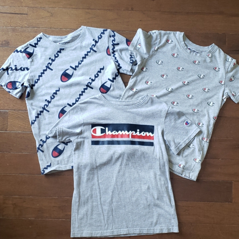 3 Boys Champion Short Sleeve Shirts medium